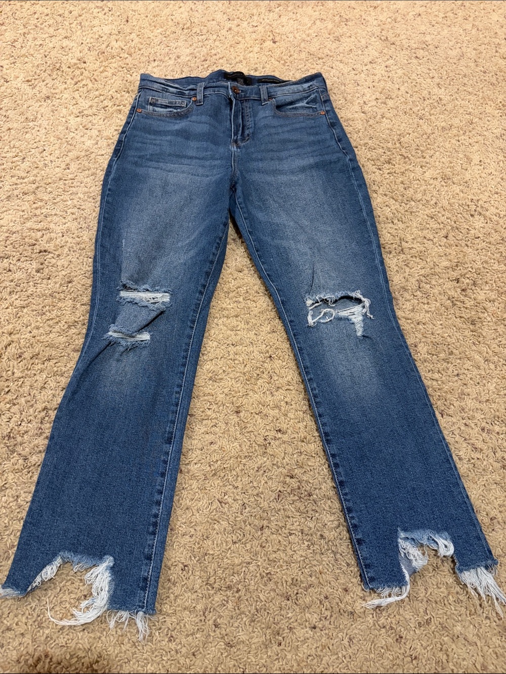 Kendall & Kylie Men's? Women's Straight Leg Distressed Blue Jeans